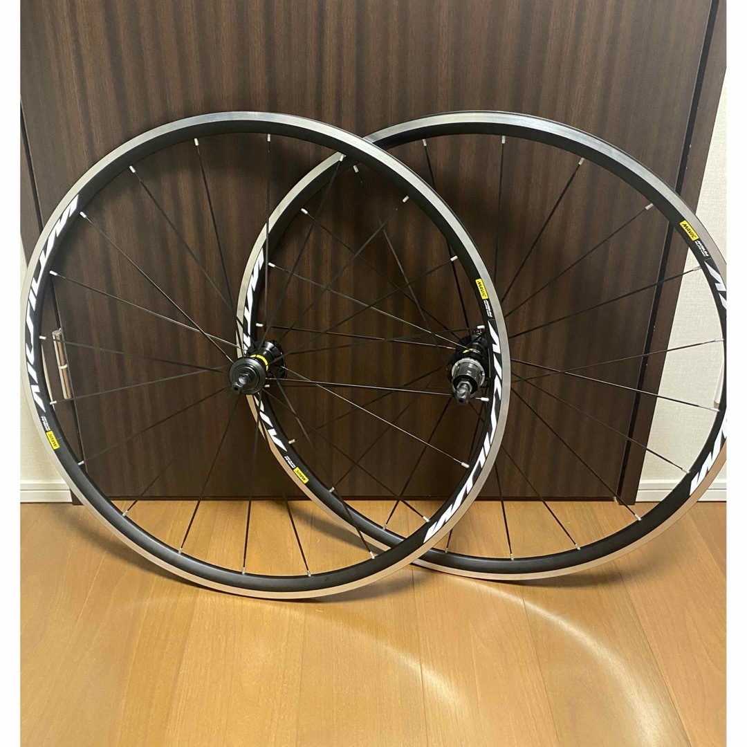 MAVIC(マヴィック)のＭＡＶＩＣ　ＡＫＳＩＵＭ　ＥＬＩＴＥ  ＵＳＴ スポーツ/アウトドアの自転車(パーツ)の商品写真