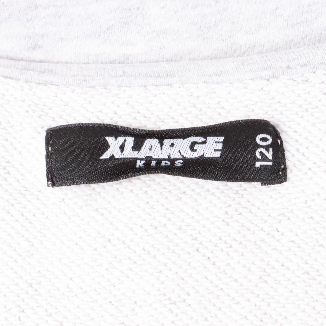 XLARGE(エクストララージ)のXLARGE　エクストララージ　パーカー　グレー　120センチ キッズ/ベビー/マタニティのキッズ服男の子用(90cm~)(ジャケット/上着)の商品写真