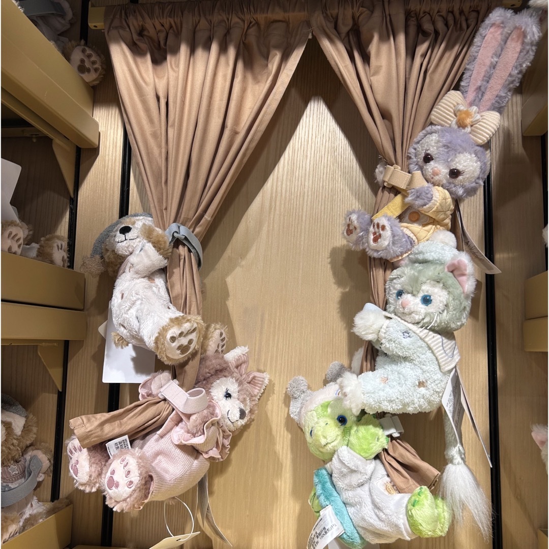 Disney - 上海ディズニー リーナベル ぬいぐるみ カーテン Disney - 上海ディズニー リーナベル ぬいぐるみ カーテン