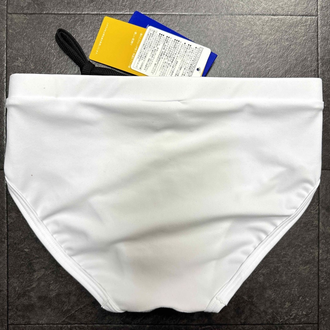 MIZUNO(ミズノ)のミズノ　男性用水着　ホワイト×ホワイト　Mサイズ　新品 メンズの水着/浴衣(水着)の商品写真