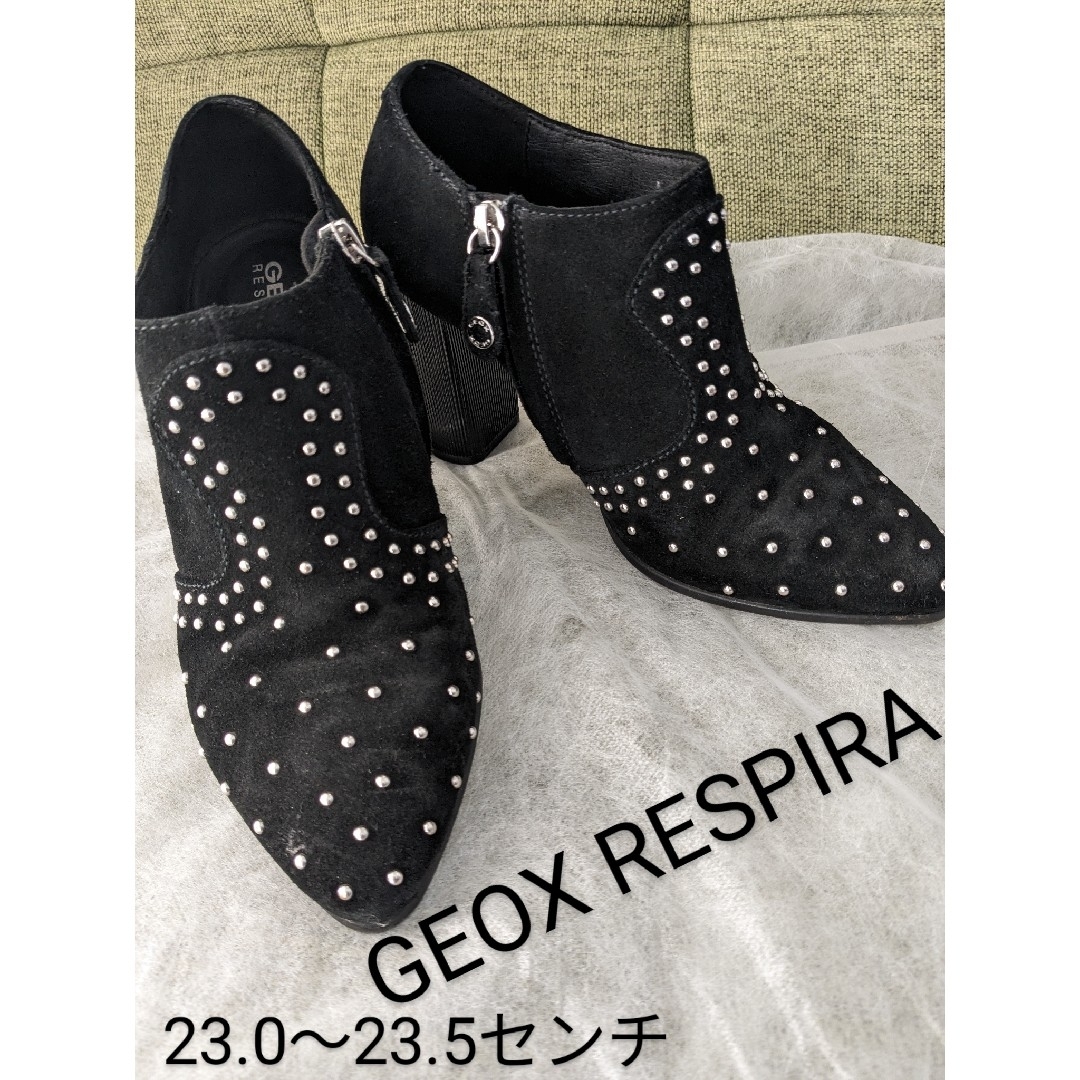 GEOX(ジェオックス)の【人気】GEOX RESPIRA レディース　スタッズ　ブーツ　サイドジップ レディースの靴/シューズ(ブーツ)の商品写真