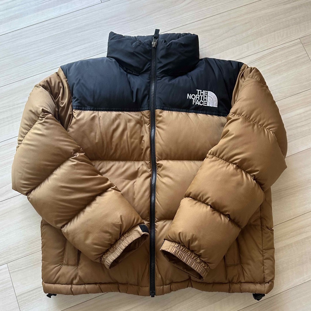 THE NORTH FACE(ザノースフェイス)のTHE NORTH FACE ヌプシジャケット ウィメンズL レディースのジャケット/アウター(ダウンジャケット)の商品写真