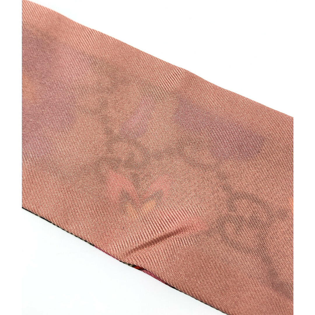 Gucci(グッチ)の美品 グッチ ネックボウスカーフ シルク100％ GGフローラ レディース レディースのファッション小物(バンダナ/スカーフ)の商品写真