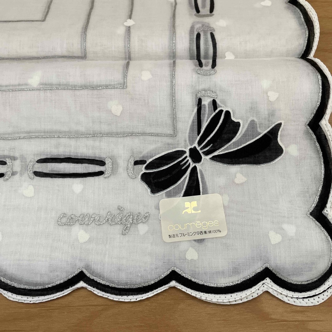 Courreges(クレージュ)のlily⭐︎様専用②クレージュ　ハンカチーフ レディースのファッション小物(ハンカチ)の商品写真