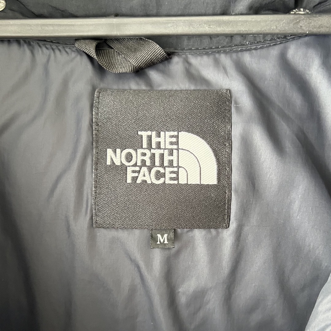 THE NORTH FACE(ザノースフェイス)のノースフェイスキャンプシエラショート　ダウン　M メンズのジャケット/アウター(ダウンジャケット)の商品写真