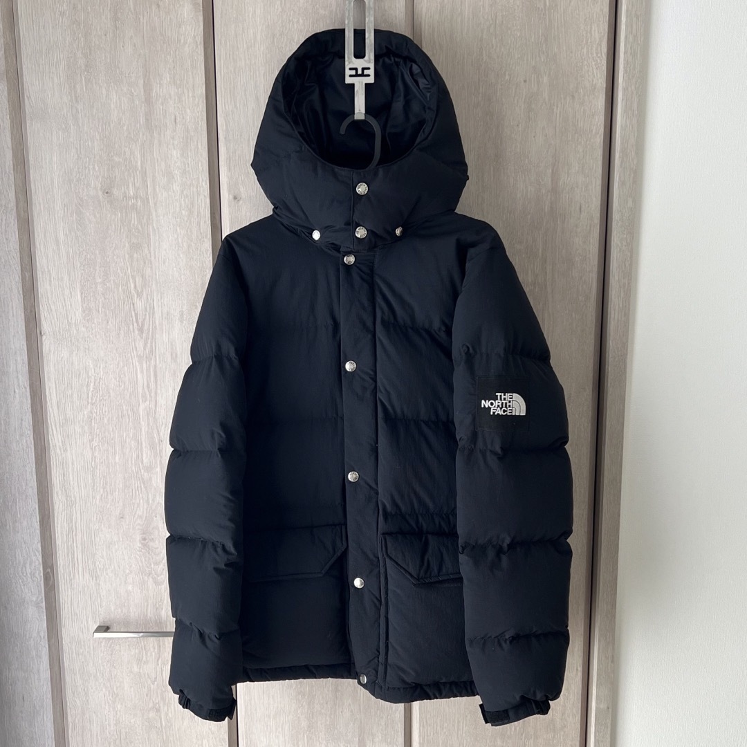 THE NORTH FACE(ザノースフェイス)のノースフェイスキャンプシエラショート　ダウン　M メンズのジャケット/アウター(ダウンジャケット)の商品写真