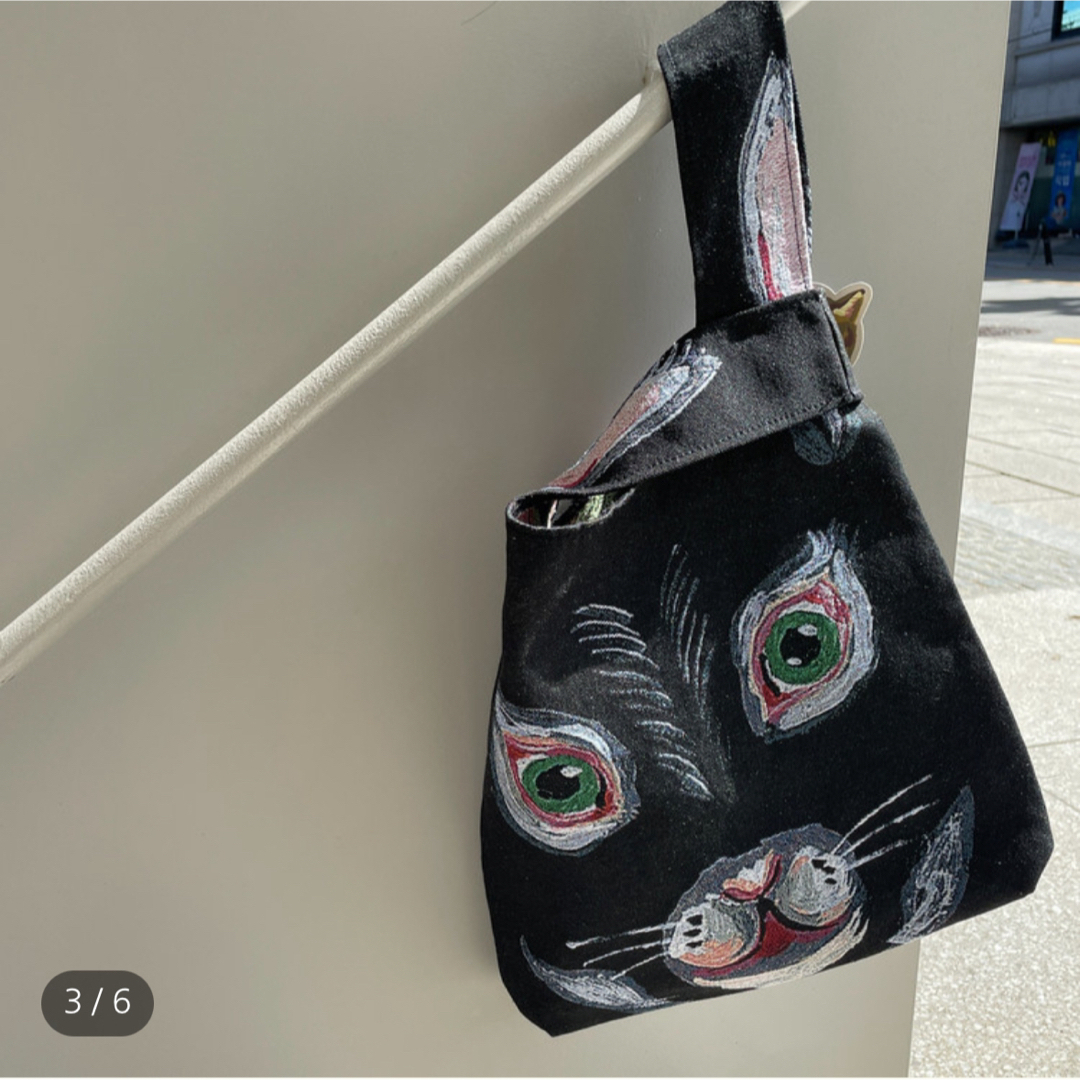 ナタリー・レテ バッグ ブランシュ 黒ウサギのつづれ織りフェイス・バッグ北欧　S レディースのバッグ(トートバッグ)の商品写真