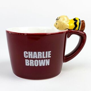 スヌーピー(SNOOPY)のPEANUTS チャーリー・ブラウン フィギュア付きマグカップ チャーリーブラウン マグ コップ グッズ 陶器 レッド(グラス/カップ)