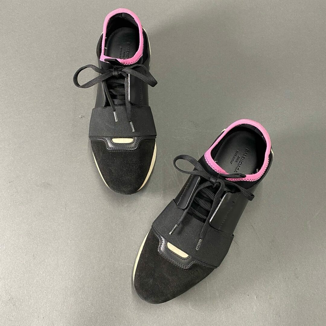 Balenciaga(バレンシアガ)の4c1 BALENCIAGA バレンシアガ イタリア製 RACE RUNNER レースランナー ローカットスニーカー シューズ 37 ブラック レザー スエード MADE IN ITALY レディースの靴/シューズ(スニーカー)の商品写真