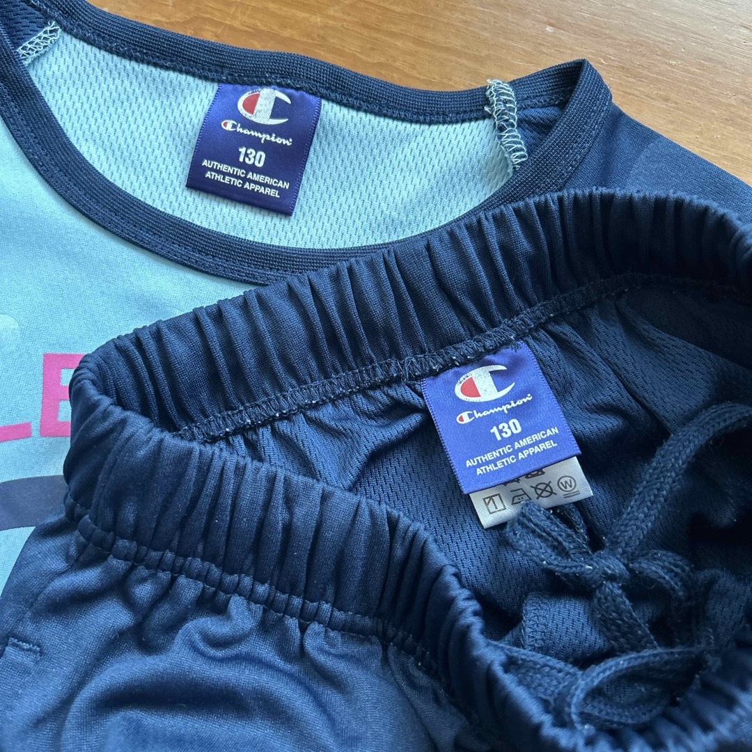 Champion(チャンピオン)のジャージセット130 女の子 キッズ/ベビー/マタニティのキッズ服女の子用(90cm~)(その他)の商品写真