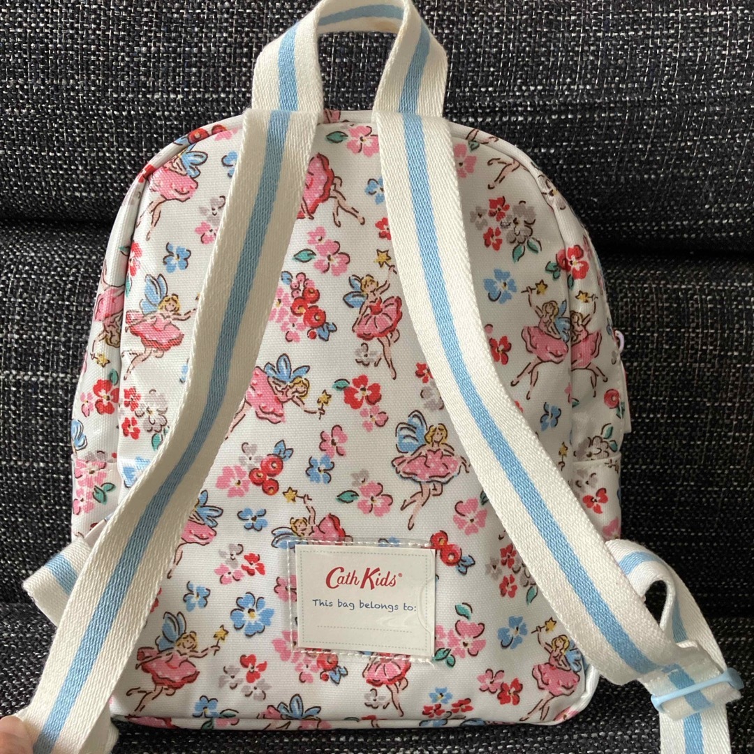 Cath Kidston(キャスキッドソン)の【美品】キャスキッドソン　キッズリュック　女の子 キッズ/ベビー/マタニティのこども用バッグ(リュックサック)の商品写真