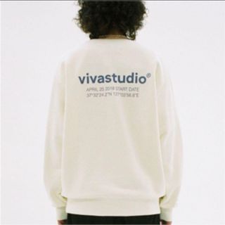 ビバスタジオ(vivastudio)のvivastudio スウェット/トレーナー(スウェット)