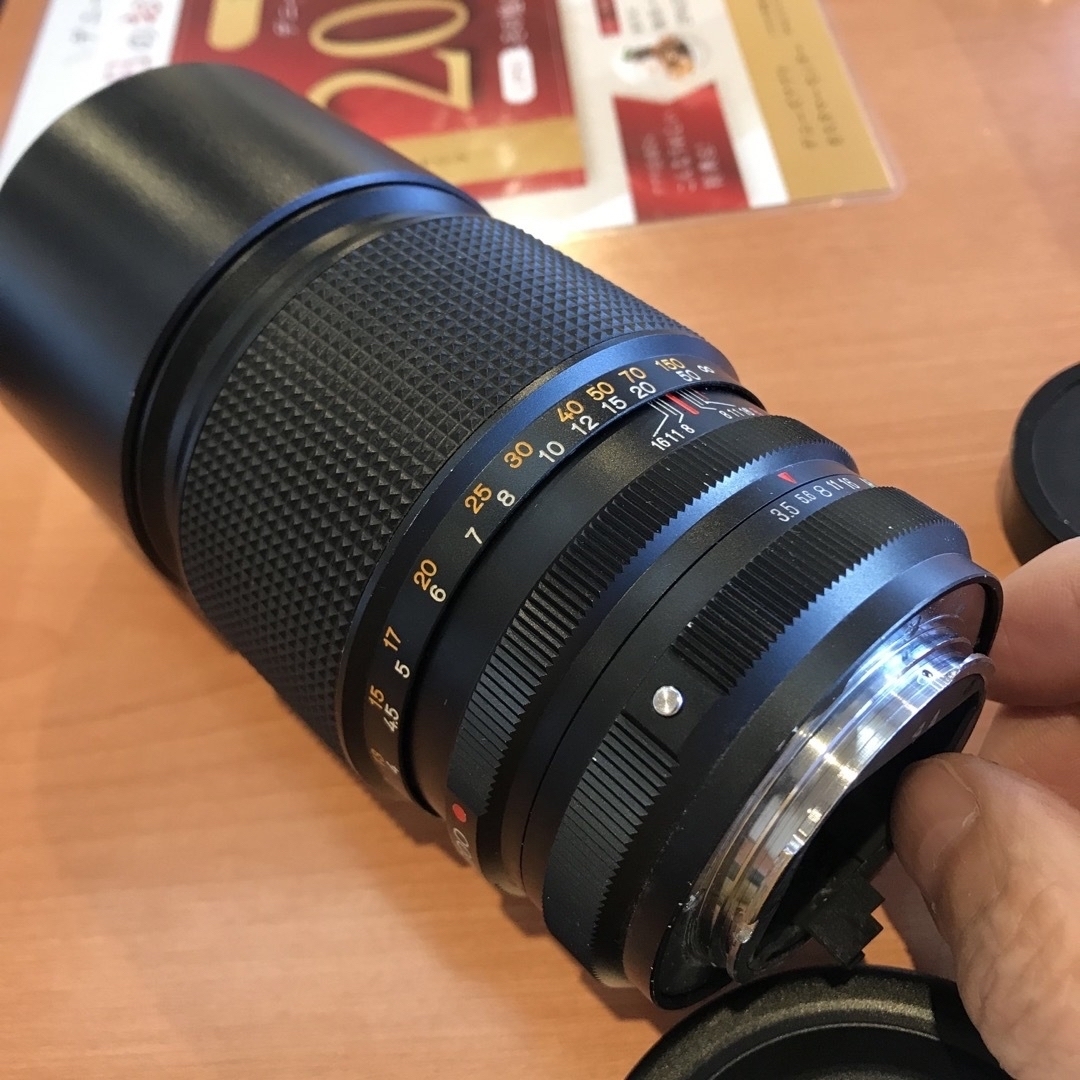 KONICA MINOLTA(コニカミノルタ)のKonica 200mm f3.5 カメラ マウントソニー E再値下げ スマホ/家電/カメラのカメラ(レンズ(単焦点))の商品写真