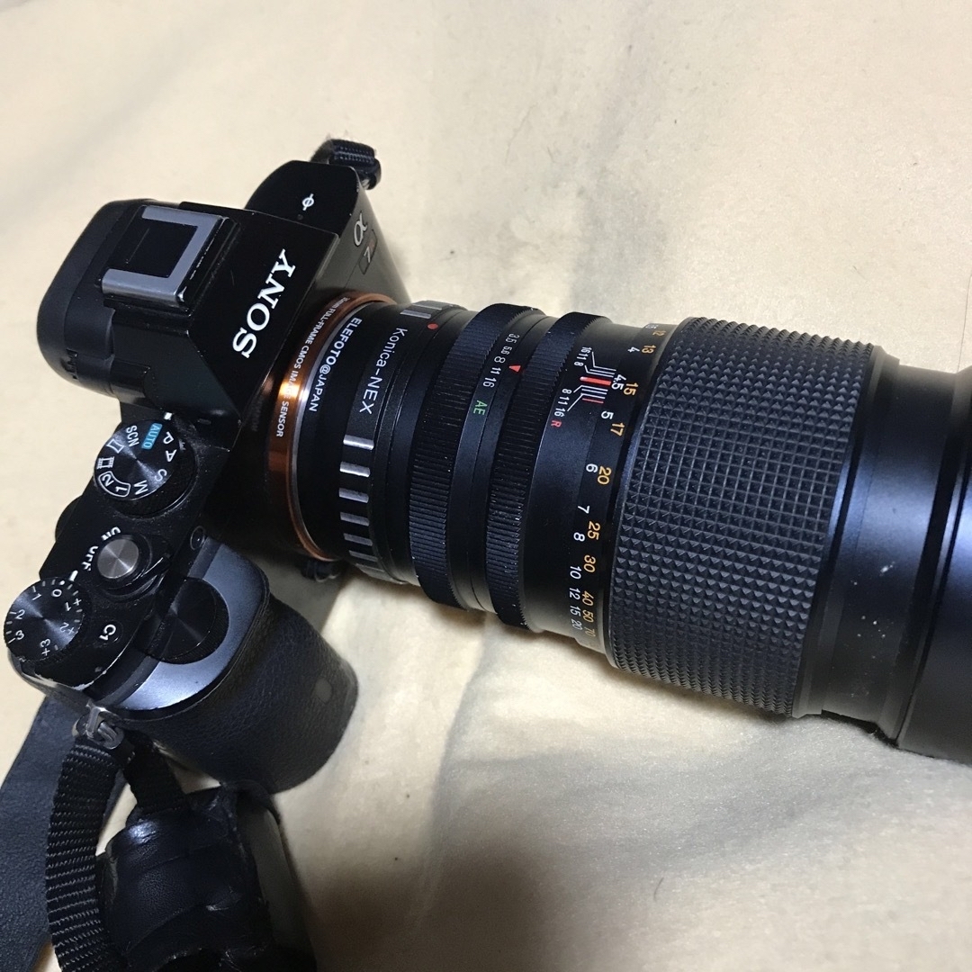 KONICA MINOLTA(コニカミノルタ)のKonica 200mm f3.5 カメラ マウントソニー E再値下げ スマホ/家電/カメラのカメラ(レンズ(単焦点))の商品写真