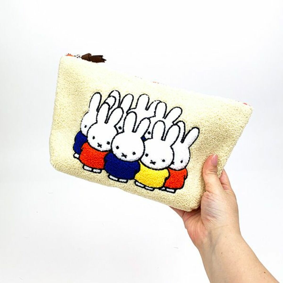 miffy(ミッフィー)のミッフィー サガラポーチ いっぱい柄 小物入れ サガラ刺繍 オレンジ(PWD) レディースのファッション小物(ポーチ)の商品写真