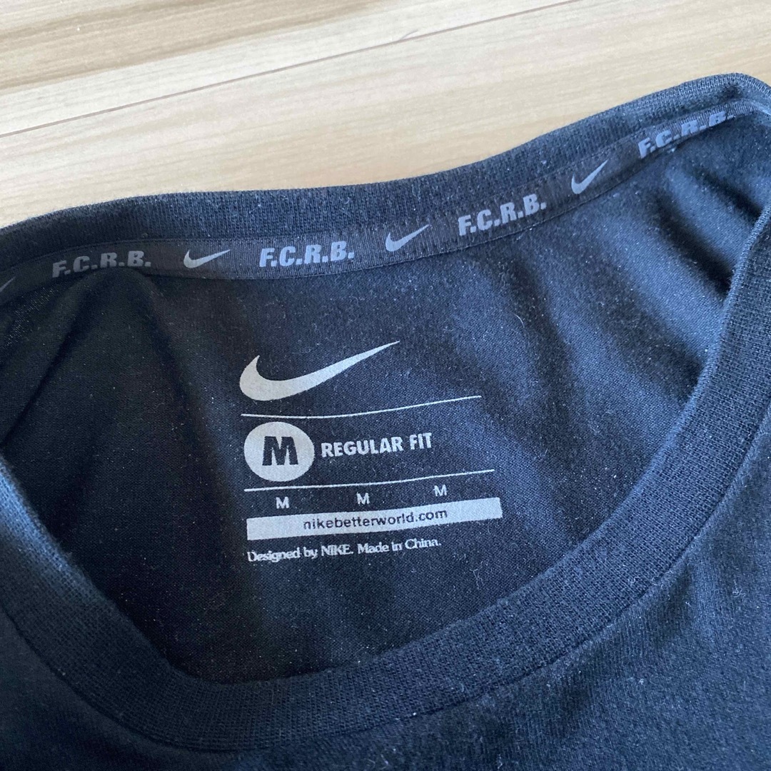 F.C.R.B.(エフシーアールビー)のFCRB ブリストル　NIKE メンズのトップス(Tシャツ/カットソー(半袖/袖なし))の商品写真