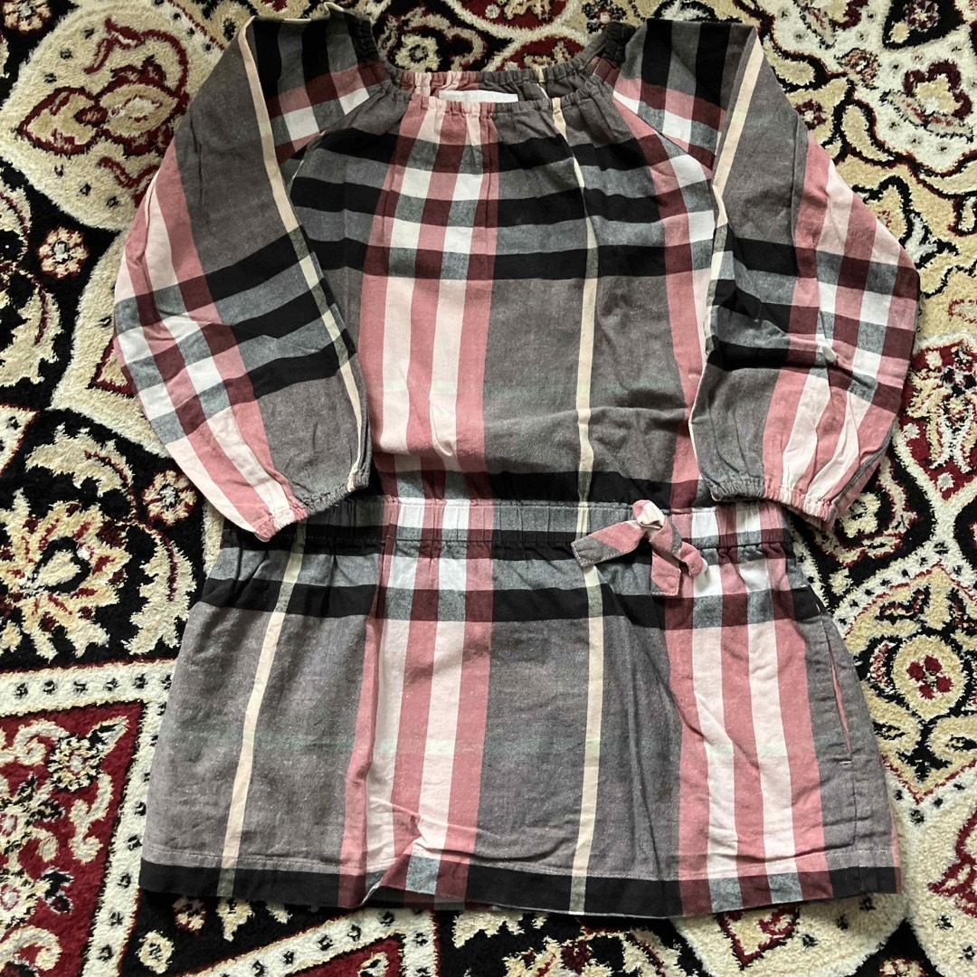 BURBERRY(バーバリー)のバーバリー キッズ/ベビー/マタニティのキッズ服女の子用(90cm~)(ブラウス)の商品写真