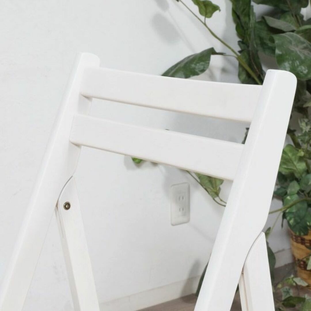 送料無料【新品】革張り 折りたたみ椅子 アウトレット インテリア/住まい/日用品の椅子/チェア(折り畳みイス)の商品写真