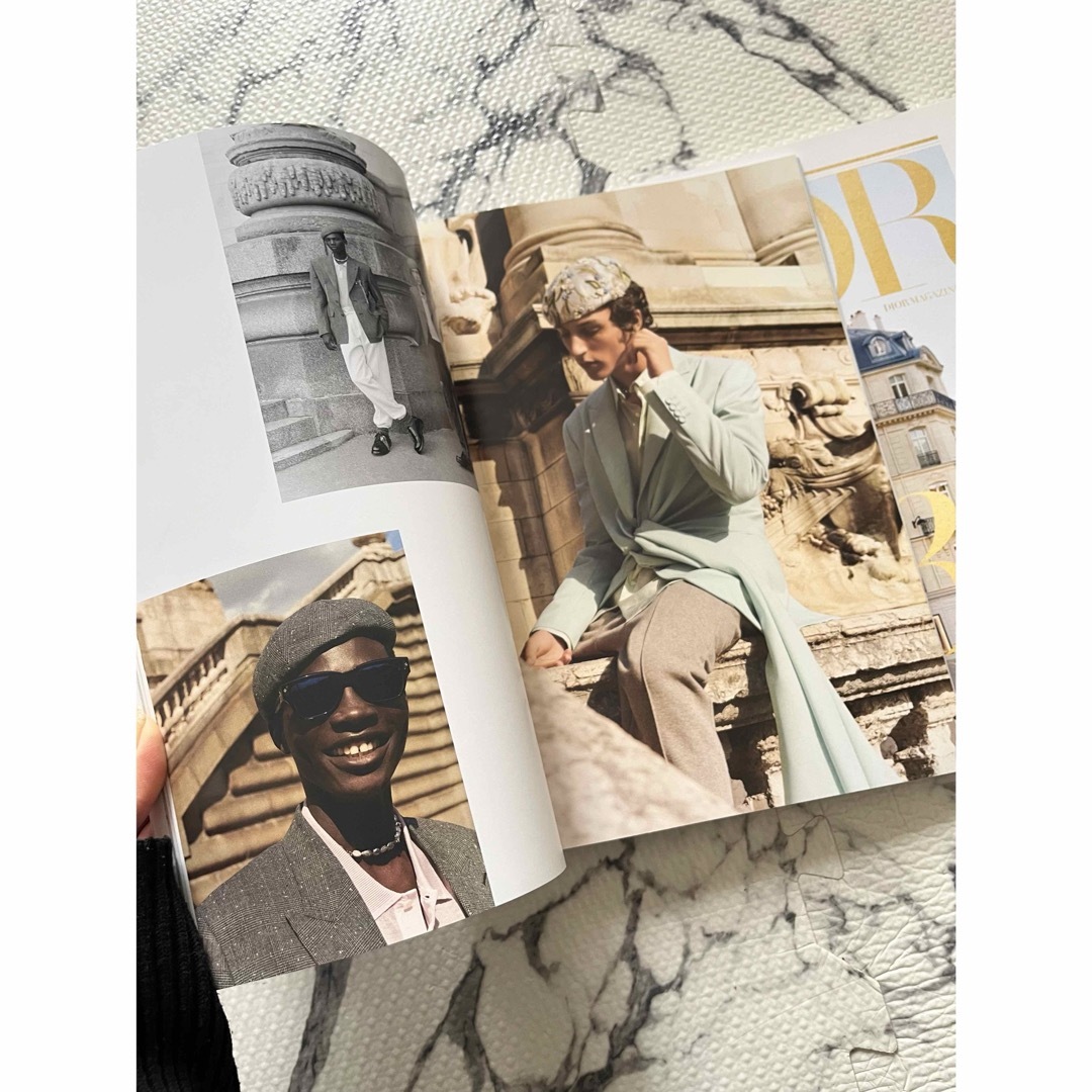 Dior(ディオール)のDIOR magazine インテリア エンタメ/ホビーの本(洋書)の商品写真