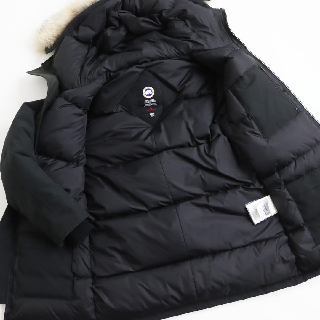 CANADA GOOSE(カナダグース)の良品 CANADA GOOSE カナダグース 3426MA CHATEAU コヨーテファー ロゴワッペン付き フーデッド  ダウンジャケット ブラック S カナダ製 正規品 メンズのジャケット/アウター(ダウンジャケット)の商品写真