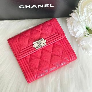 シャネル(CHANEL)のCHANEL ボーイシャネル キャビアスキン マトラッセ 財布 ピンク 25番台(財布)