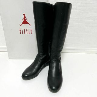 フィットフィット(fitfit)のfitfit S字ロングブーツ ブラック 黒 レザー 22.5cm 小さいサイズ(ブーツ)