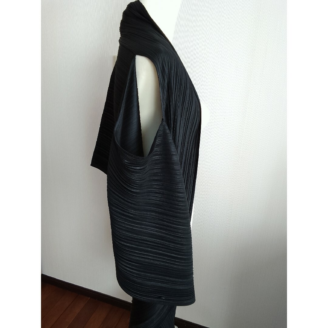 PLEATS PLEASE ISSEY MIYAKE - プリーツプリーズ変形 PLEATS PLEASE ISSEY MIYAKE - プリーツプリーズ変形