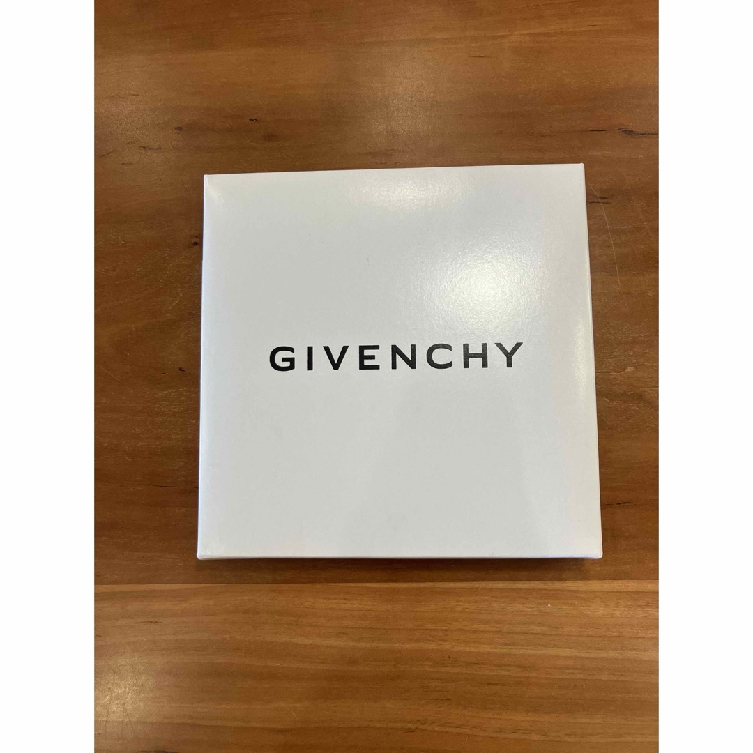 GIVENCHY(ジバンシィ)の新品未使用　GIVENCHY  コーヒースプーン　セット キッズ/ベビー/マタニティの授乳/お食事用品(スプーン/フォーク)の商品写真