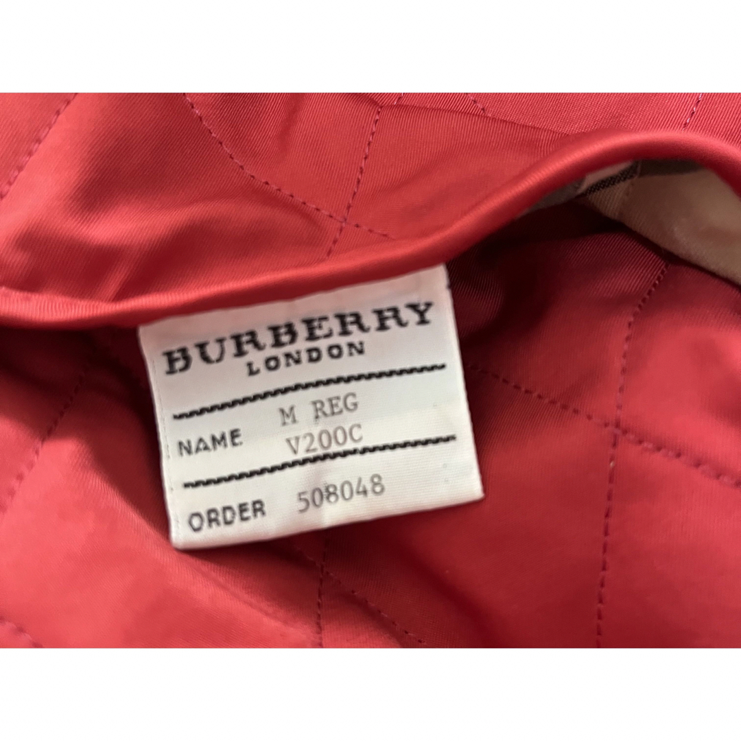 BURBERRY(バーバリー)のBURBERRY LONDON/キルティングジャケット/コート/裏地ノバチェック レディースのジャケット/アウター(ブルゾン)の商品写真