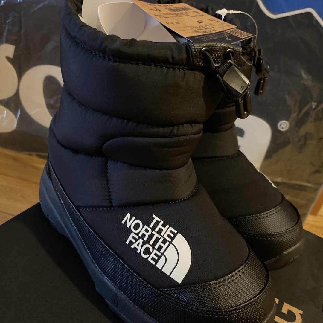 THE NORTH FACE(ザノースフェイス)のノースフェイス　ブーツ キッズ/ベビー/マタニティのキッズ靴/シューズ(15cm~)(長靴/レインシューズ)の商品写真