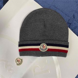 モンクレール(MONCLER)のモンクレール BERRTTO HAT ロゴワッペンニットキャップ  フリーサイズ(キャップ)