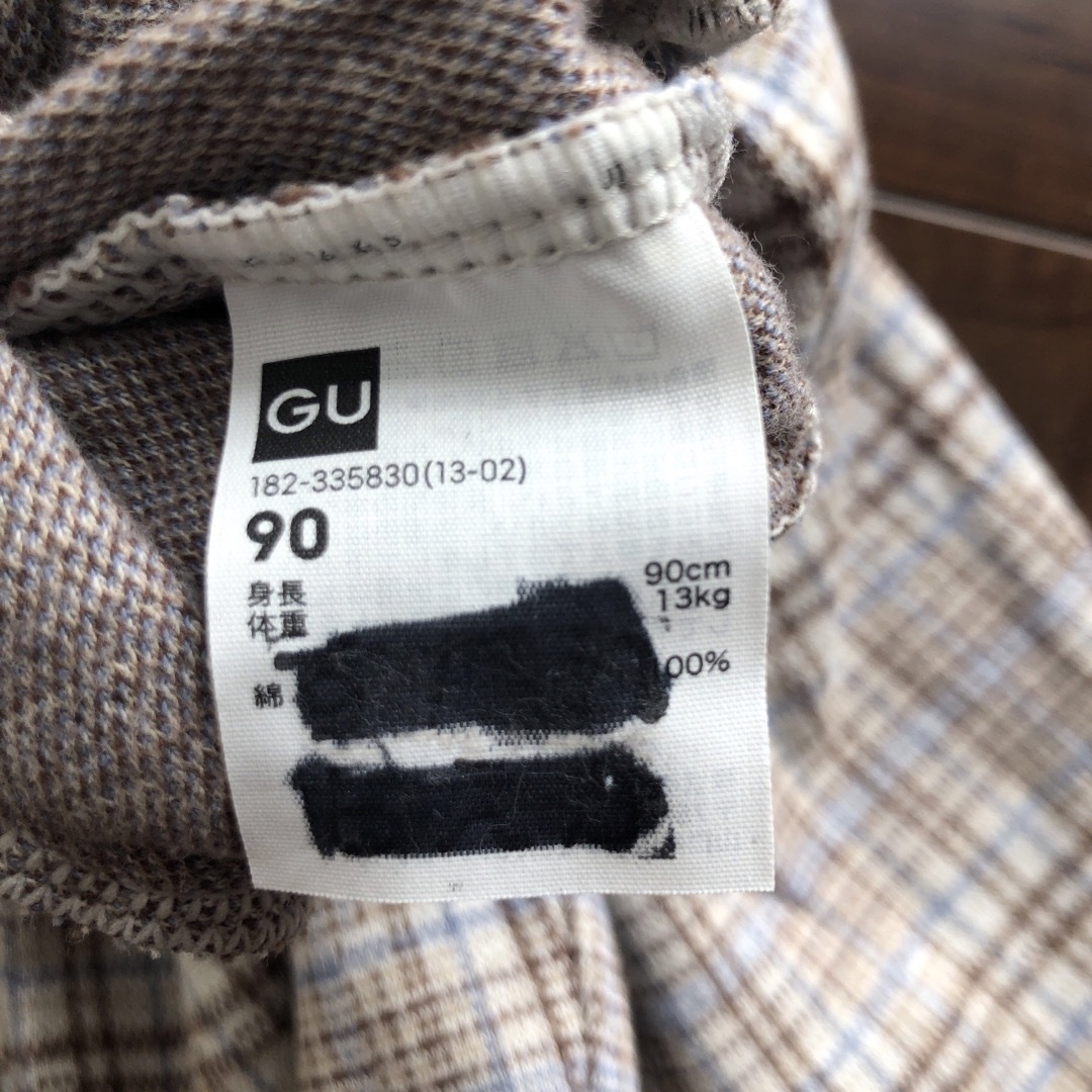 GU(ジーユー)のGU BABY(TODDLER)GIRLSチェックセットアップ 90cm キッズ/ベビー/マタニティのキッズ服女の子用(90cm~)(その他)の商品写真