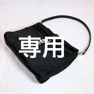 グッチ(Gucci)の671 グッチ　ハンドバッグ　黒　ブラック　ジャッキー　ggキャンバス　gg柄(ハンドバッグ)