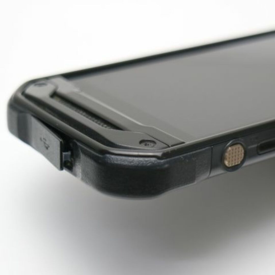 京セラ(キョウセラ)のau TORQUE G03 ブラック 白ロム M444 スマホ/家電/カメラのスマートフォン/携帯電話(スマートフォン本体)の商品写真