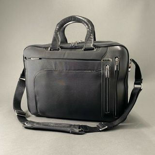 トゥミ(TUMI)のDc1 TUMI トゥミ 25641D ARRIVE ケネディ 2way ビジネスバッグ ブリーフケース ショルダーバッグ 斜めかけかばん A4収納 ブラック メンズ 男性用(ショルダーバッグ)