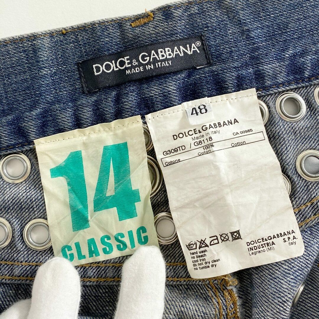 DOLCE&GABBANA(ドルチェアンドガッバーナ)の43c1 DOLCE&GABBANA ドルチェアンドガッバーナ イタリア製 ハトメスタッズデニムパンツ ボトム ジーンズ ダメージ加工 48 インディゴブルー コットン ドルガバ MADE IN ITALY メンズのパンツ(デニム/ジーンズ)の商品写真