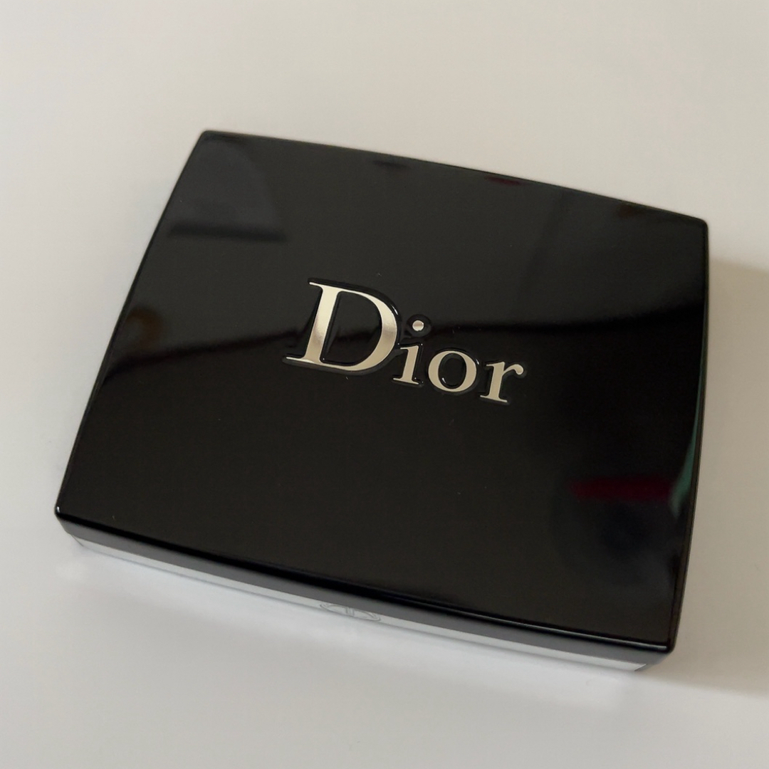 Christian Dior(クリスチャンディオール)のDIOR サンク クルール クチュール 559 コスメ/美容のベースメイク/化粧品(アイシャドウ)の商品写真
