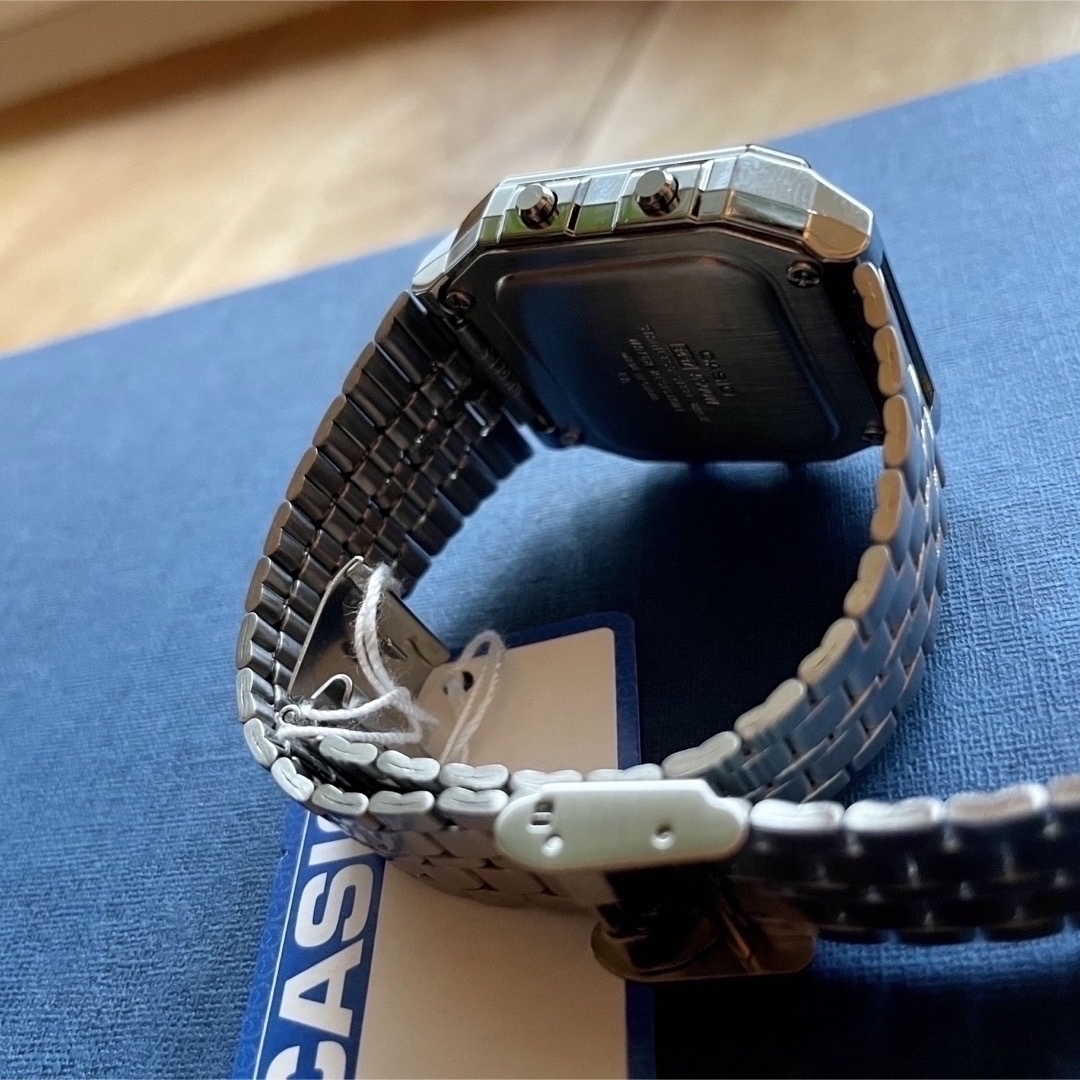 CASIO - カシオ デジタル腕時計 (新品)海外モデル レトロ CASIO - カシオ デジタル腕時計 (新品)海外モデル レトロ