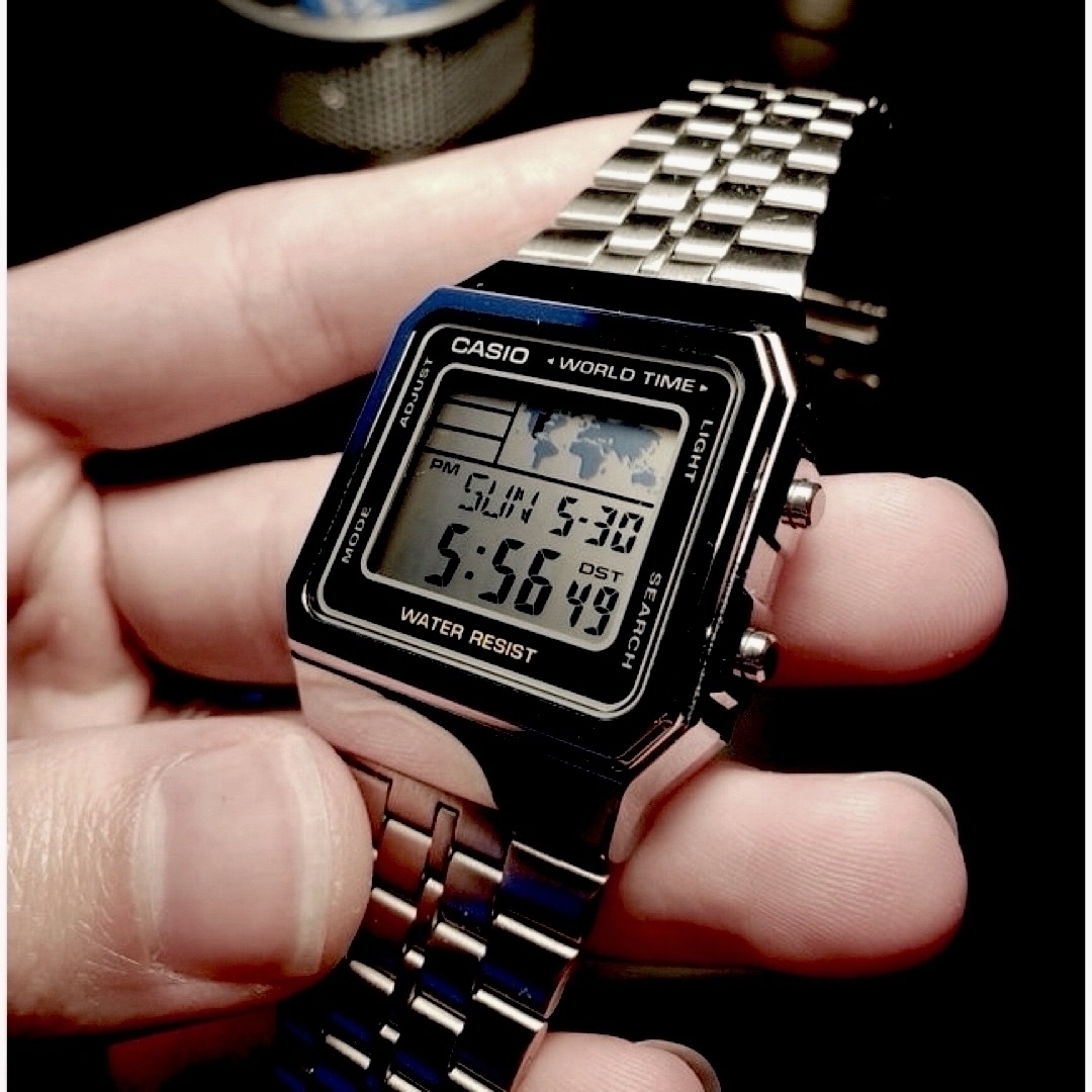 CASIO - カシオ デジタル腕時計 (新品)海外モデル レトロ CASIO - カシオ デジタル腕時計 (新品)海外モデル レトロ
