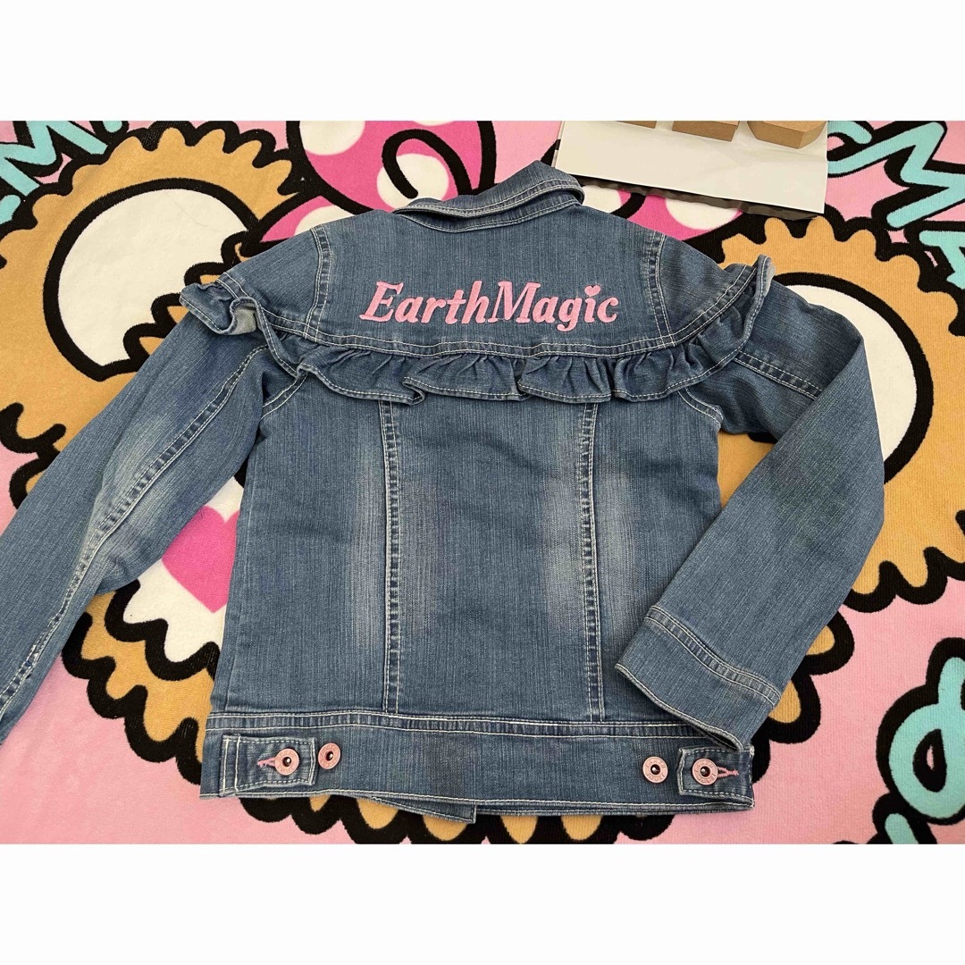 EARTHMAGIC(アースマジック)の262🌸アースマジック🌸デニムジャケット🌸140 キッズ/ベビー/マタニティのキッズ服女の子用(90cm~)(ジャケット/上着)の商品写真