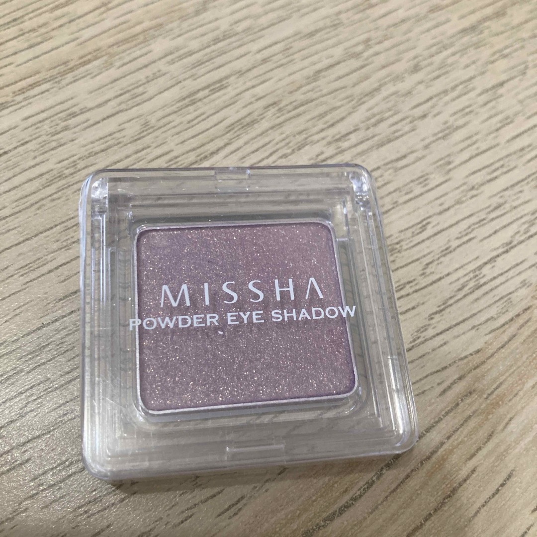 MISSHA(ミシャ)の新品未使用MISSHAアイシャドウ4点セット コスメ/美容のベースメイク/化粧品(アイシャドウ)の商品写真