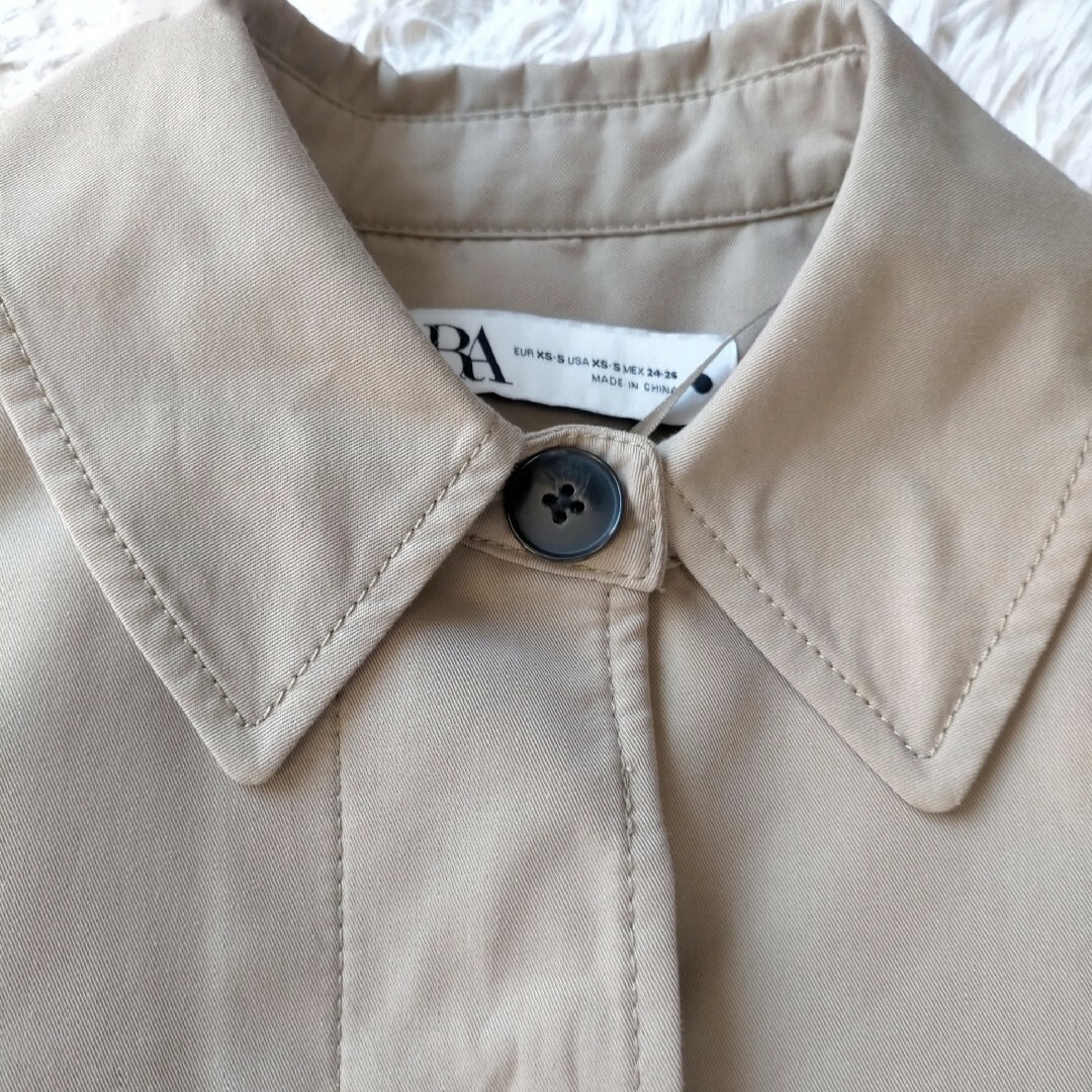 ZARA - 【ZARA】ケープトレンチコート ポンチョ ショート丈 XS ZARA - 【ZARA】ケープトレンチコート ポンチョ ショート丈 XS