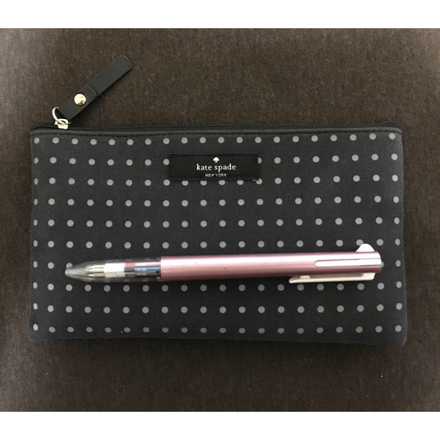 kate spade new york(ケイトスペードニューヨーク)のkate spade ポーチ ドット柄 レディースのファッション小物(ポーチ)の商品写真