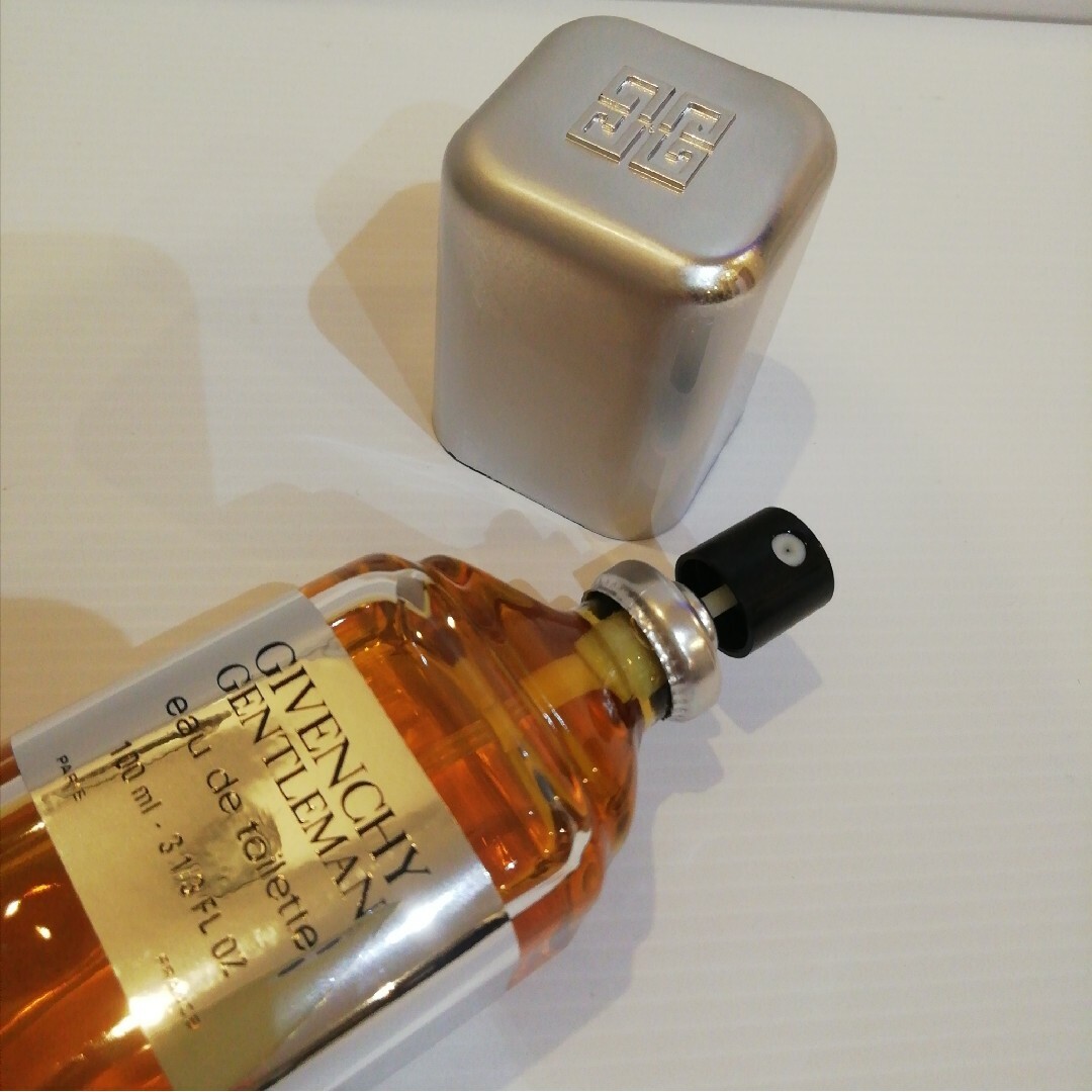 GIVENCHY(ジバンシィ)のジバンシー ジェントルマン オードトワレ 100ml ジバンシイ コスメ/美容の香水(香水(男性用))の商品写真