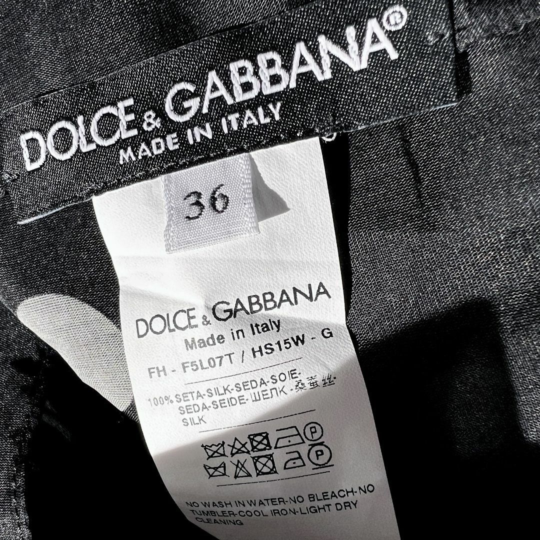 DOLCE&GABBANA(ドルチェアンドガッバーナ)の★DOLCE＆GABBANA★未使用★ドット★シルク★ボウタイブラウス レディースのトップス(シャツ/ブラウス(長袖/七分))の商品写真