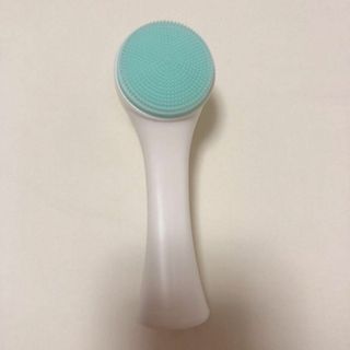 美顔器より安い❗️洗顔❗️気持ちいい❗️極細毛 フェイスブラシ 洗顔ブラシ(洗顔ネット/泡立て小物)