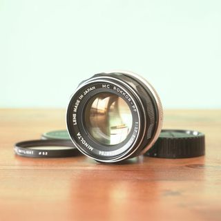 コニカミノルタ(KONICA MINOLTA)のミノルタ MC ROKKOR-PF 55mm f1.7 オールドレンズ 84(レンズ(単焦点))