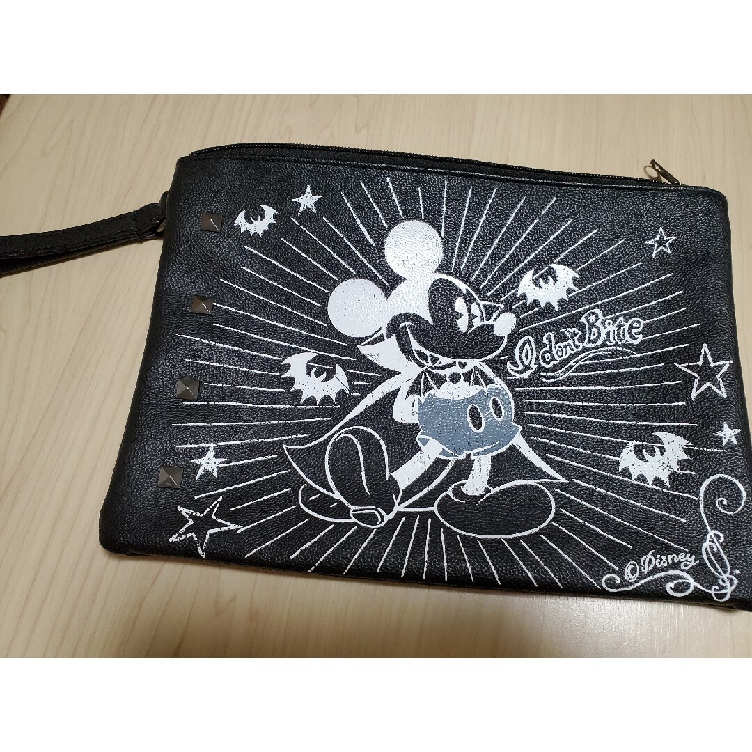 Disney(ディズニー)のディズニー ミッキー クラッチバッグ レディースのバッグ(クラッチバッグ)の商品写真