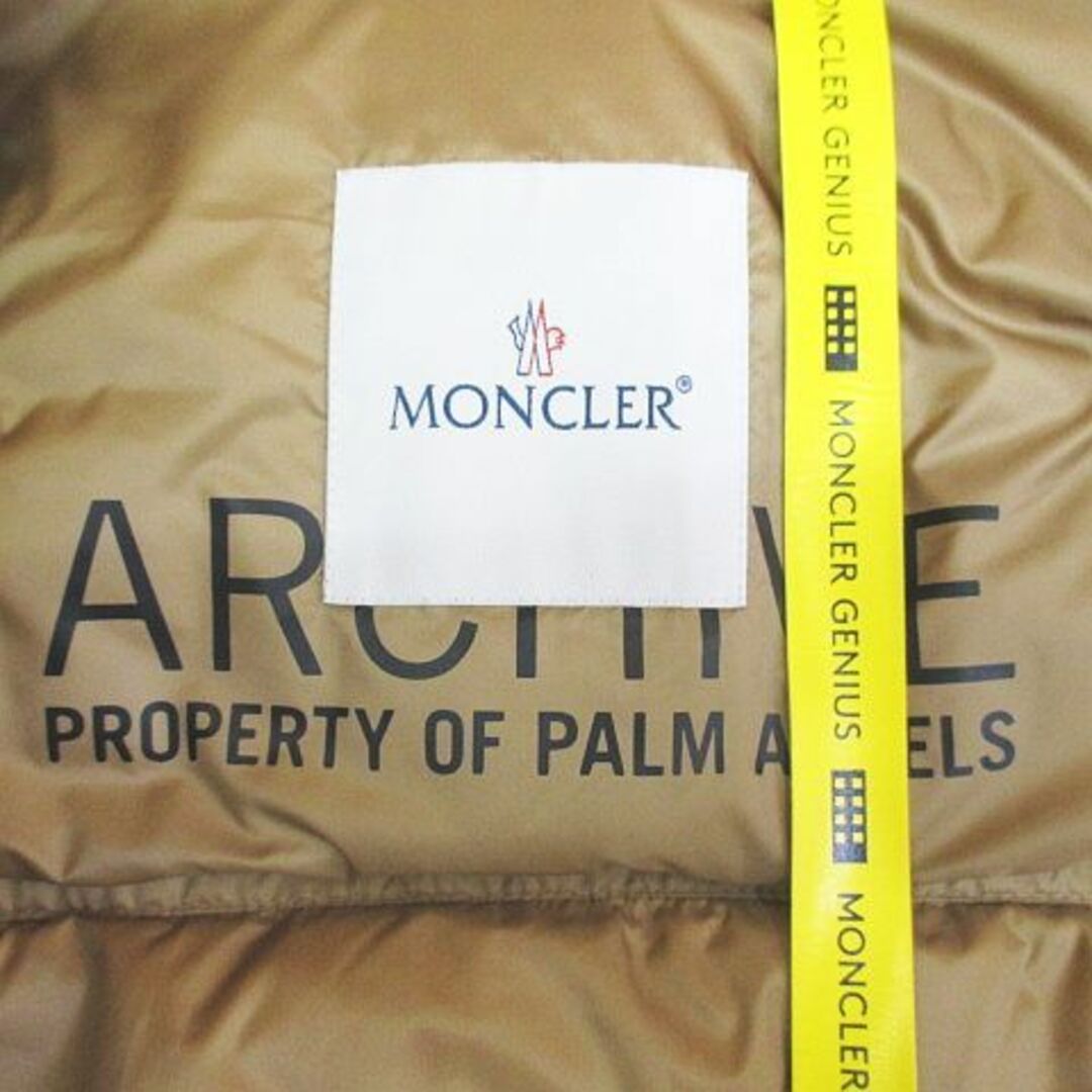 MONCLER(モンクレール)のモンクレール PALM ANGELS ダウンジャケット 1 茶 裏地 メンズのジャケット/アウター(ダウンジャケット)の商品写真