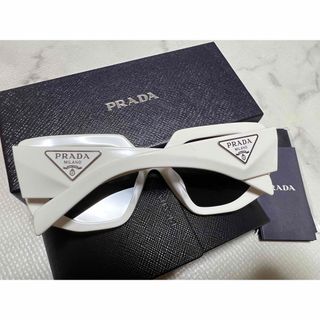 PRADA - 【期間限定10%オフ】PRADA プラダ サングラス ケース付 人気